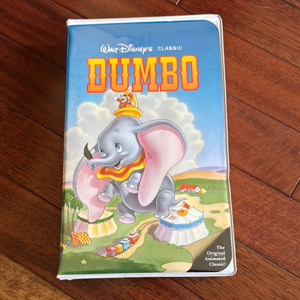 Rare Walt Disney’s Classic Dumbo Black Label VHS 1985 Movie